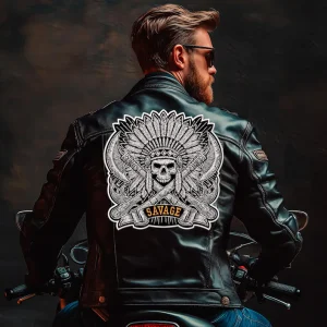 Дизайн машинной вышивки. Нашивка на спину «SAVAGE» с томагавками и перьями. Форматы: dst. pes. Jef. hus.