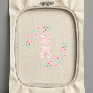 Дизайн машинной вышивки. Роза (Размер 119x120мм). Форматы: DST PES JEF VP3 EXP XXX . Стежков: 18042