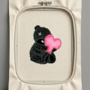 Дизайн машинной вышивки. Любовь (Размер 96x118мм). Форматы: DST PES JEF VP3 EXP XXX . Стежков: 20249